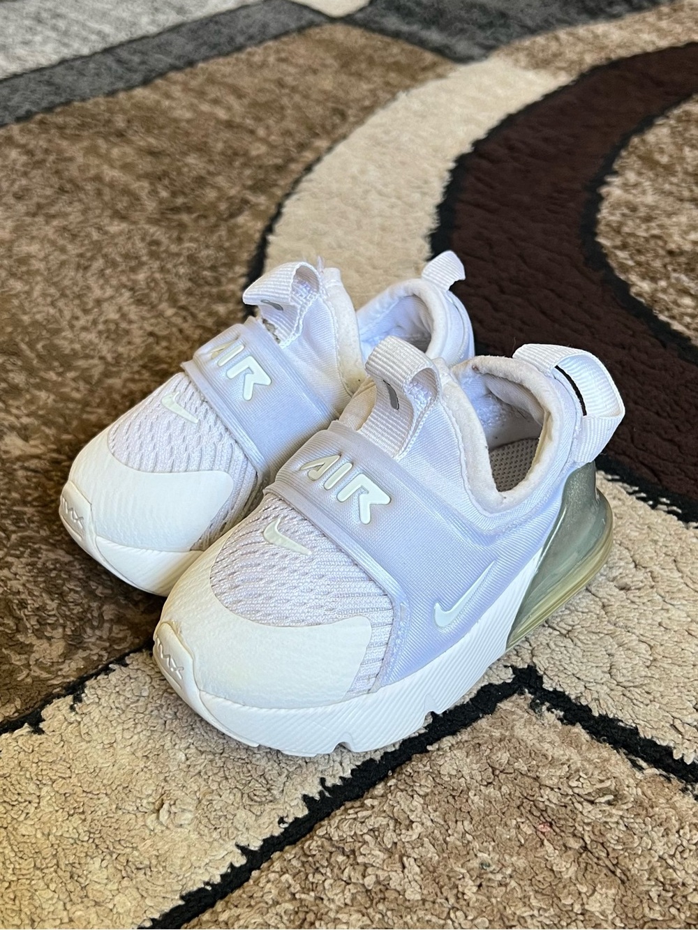 Baby Girl Nike Air Max 270 Extreme sneakers Size 5C